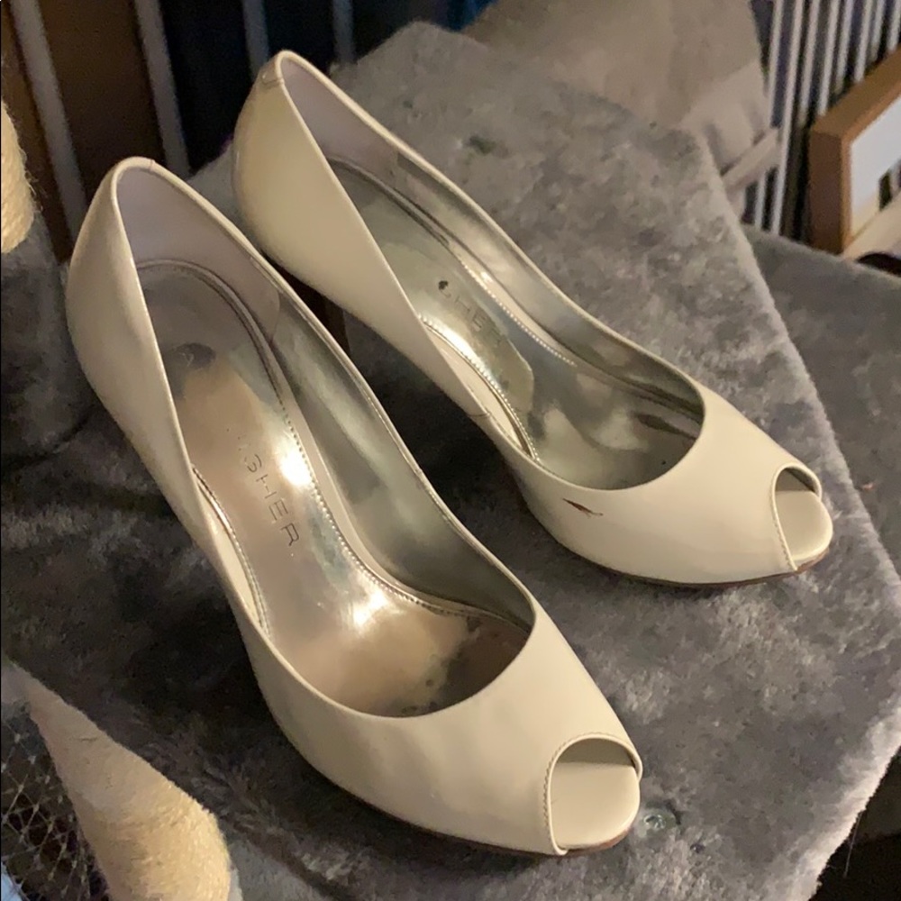 Marc Fisher White Patent Leather Peep-toe Heels